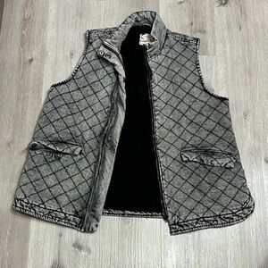 Stoosh Quilted Gray Sleeveless Jacket Vest